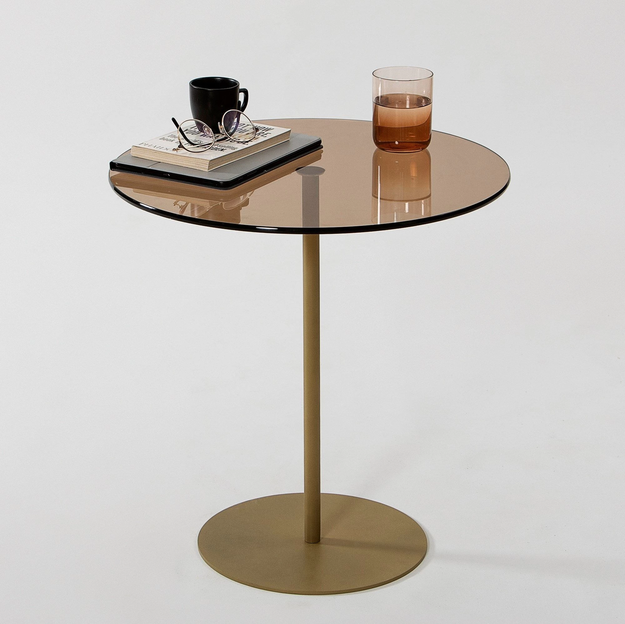 Table D'appoint Locelso | 100% Verre Trempé | 100% Cadre Métallique | Bronze Doré 5 Table D'appoint Locelso | 100% Verre Trempé | 100% Cadre Métallique | Bronze Doré – Image 5