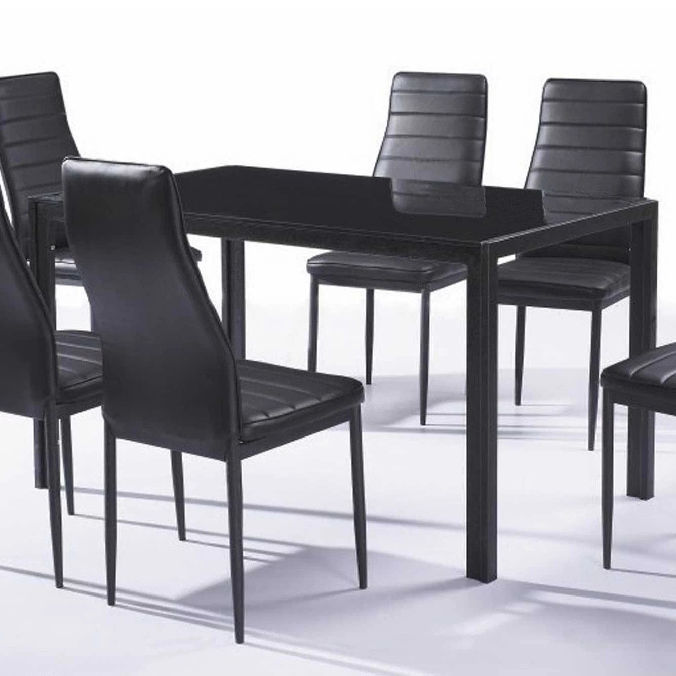 Table à Manger Lomi 133cm - Noir 1 Table à Manger Lomi 133cm - Noir